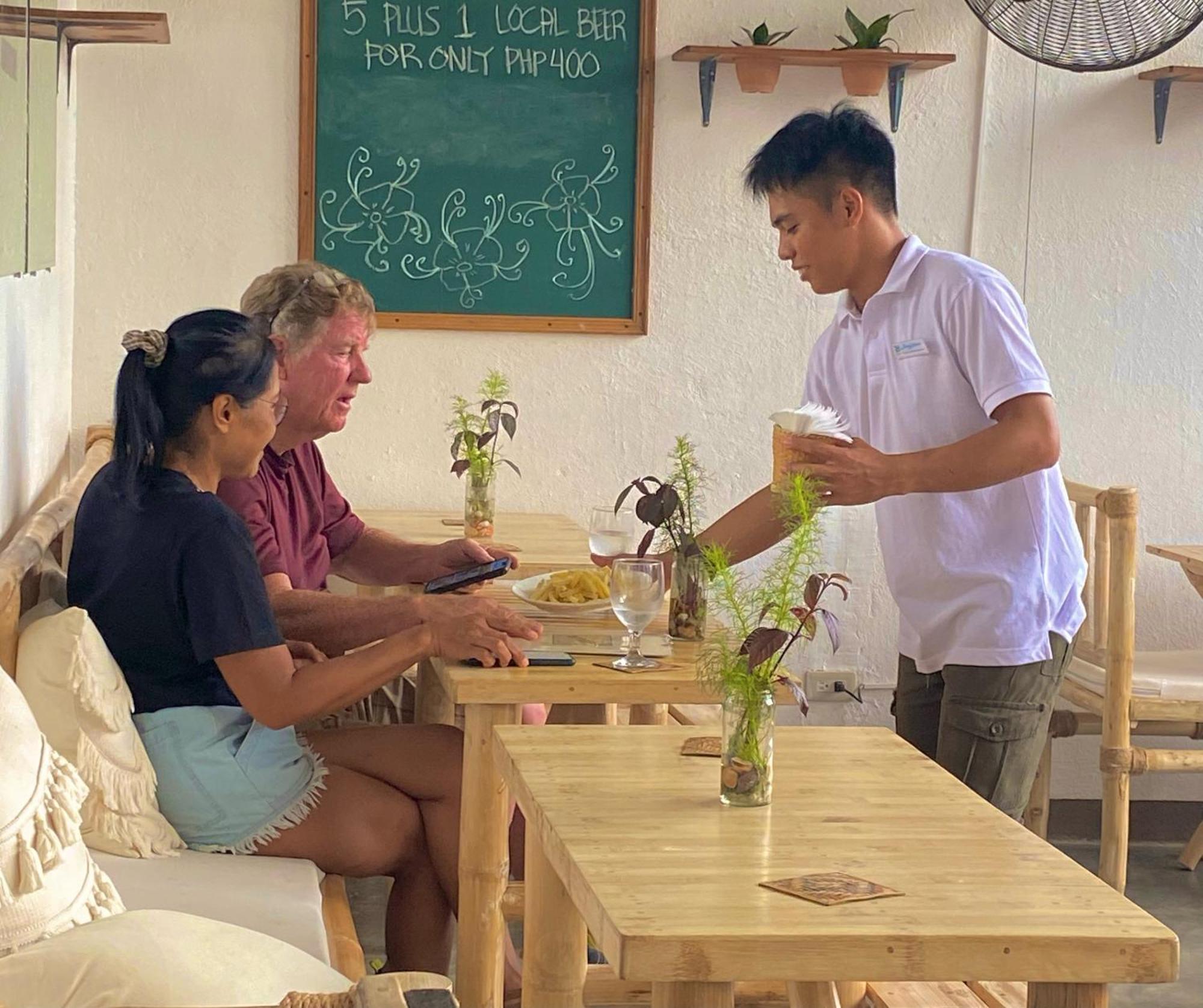 Vela Terraces Hotel Busuanga Eksteriør billede